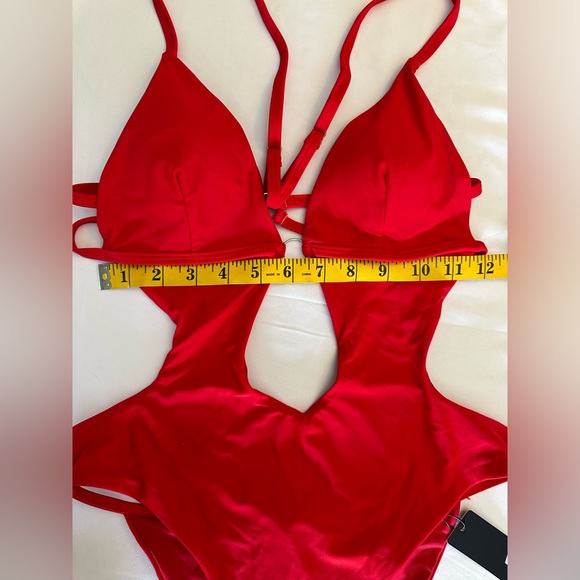 FASHION NOVA Crystal Strappy 1 pc swimsuit - Picture 8 of 9